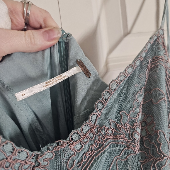 Free People lace dress - Picture 3 of 4